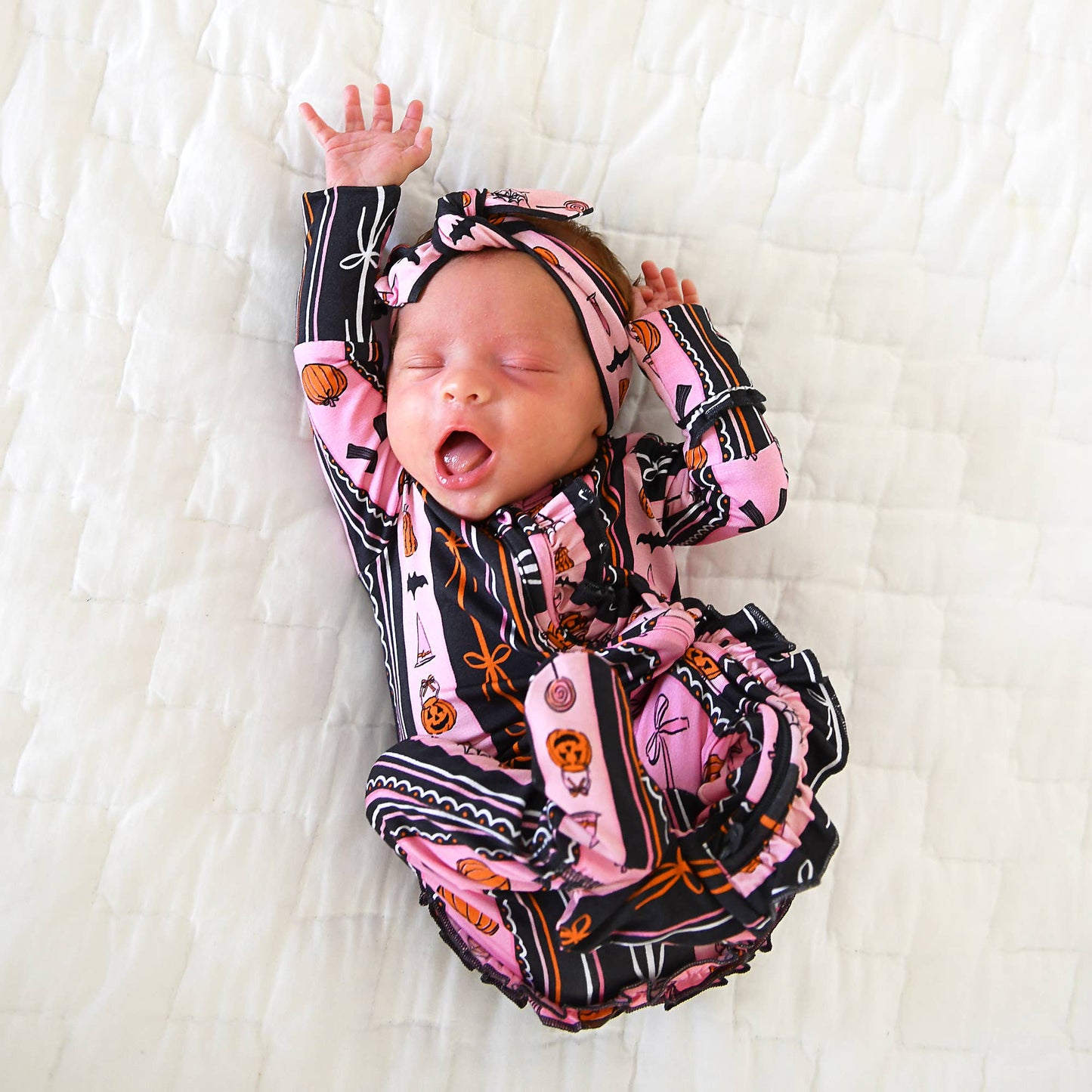 Lydia RUFFLE ZIP Bamboo Halloween Pumpkins Baby Outfit
