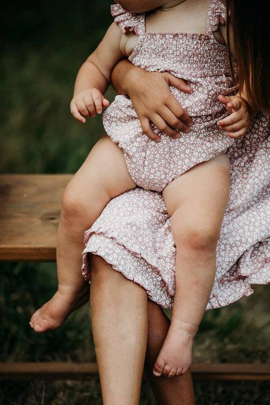 Organic Muslin Sleeveless Bodysuit in Taffy Floral