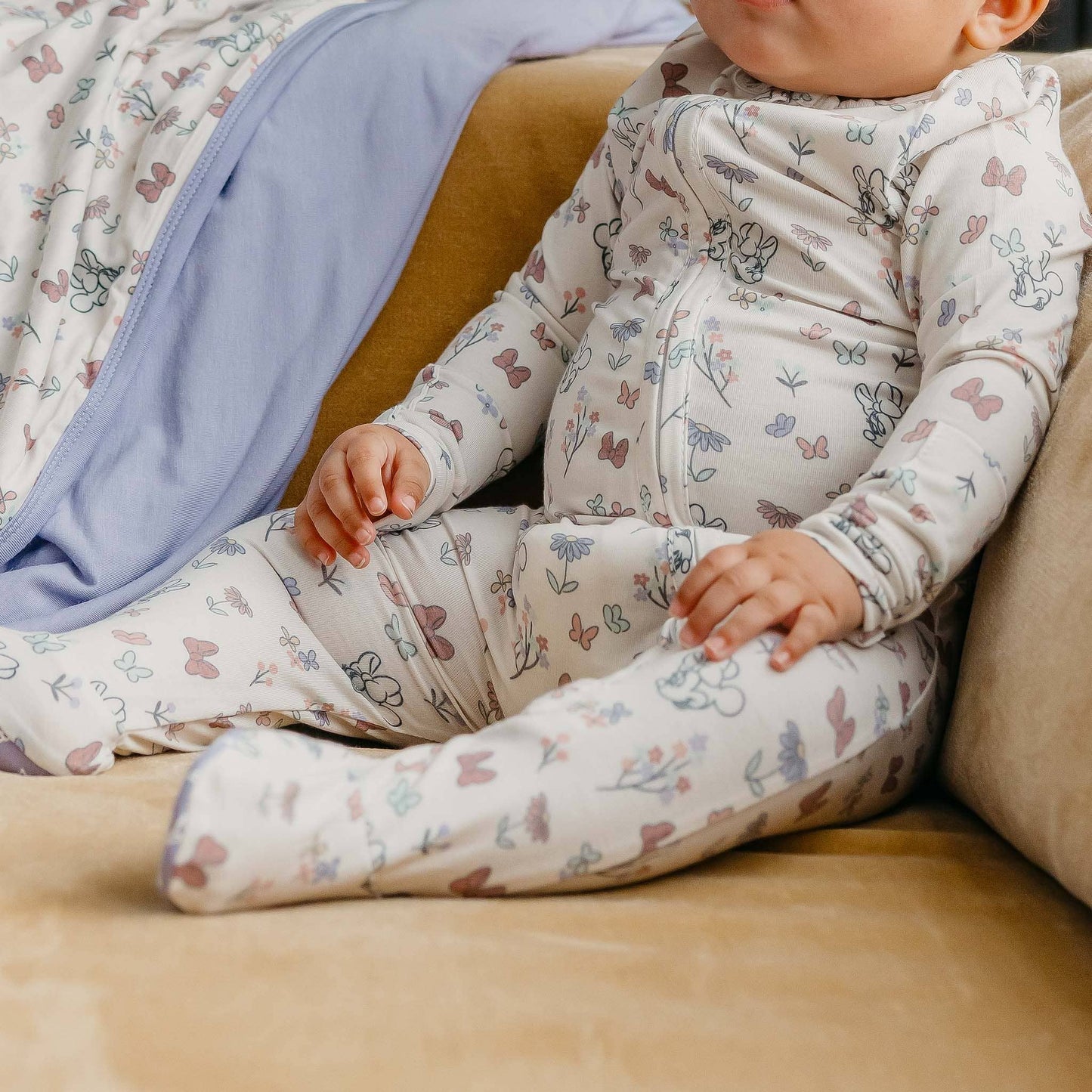 Zip-Up Footie Pajama - Minnie Mouse's Bowquet