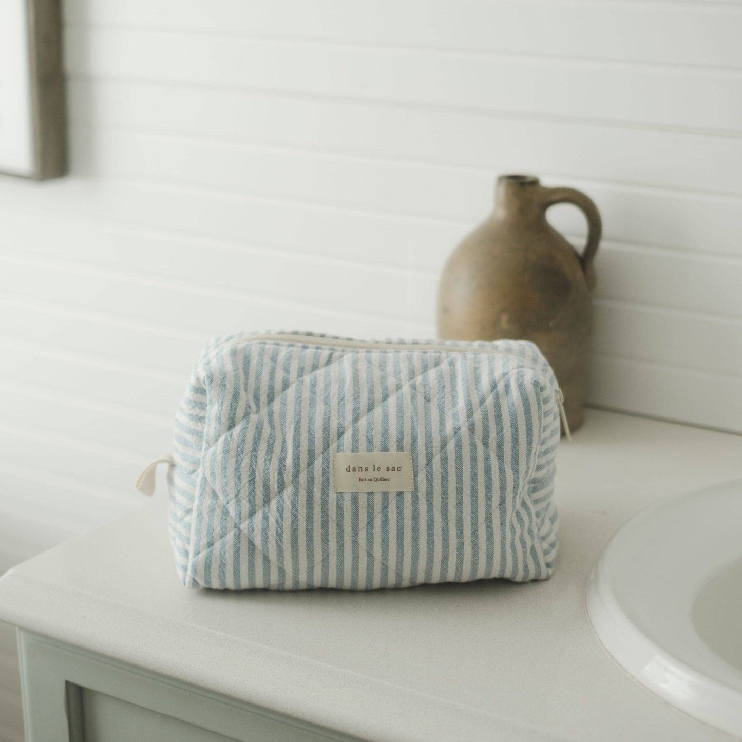 Large quilted pouch